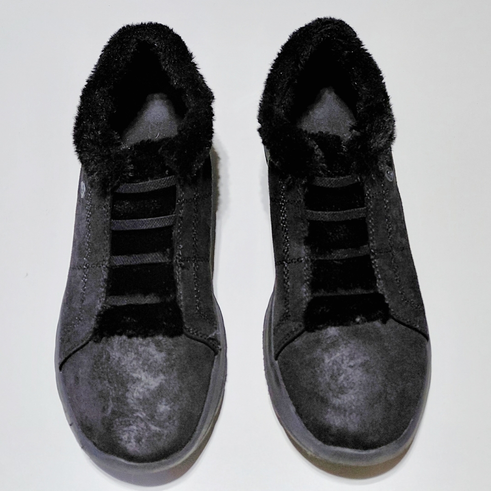 B ZEES Women's Round Toe Ankle Black Faux Fur Lined Boot - 10M